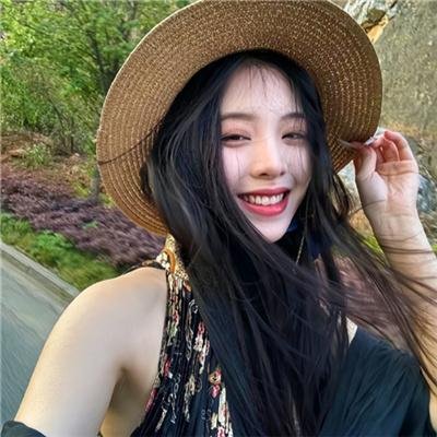 我们仍未知道那天所看见的花的名字